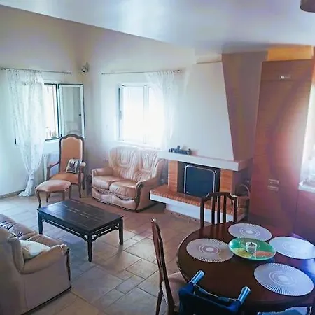 Apartment In Greek Nature *